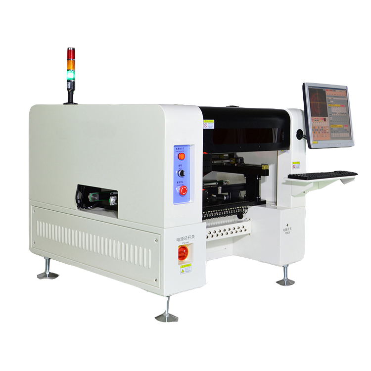 國(guó)產(chǎn)六頭貼片機(jī)