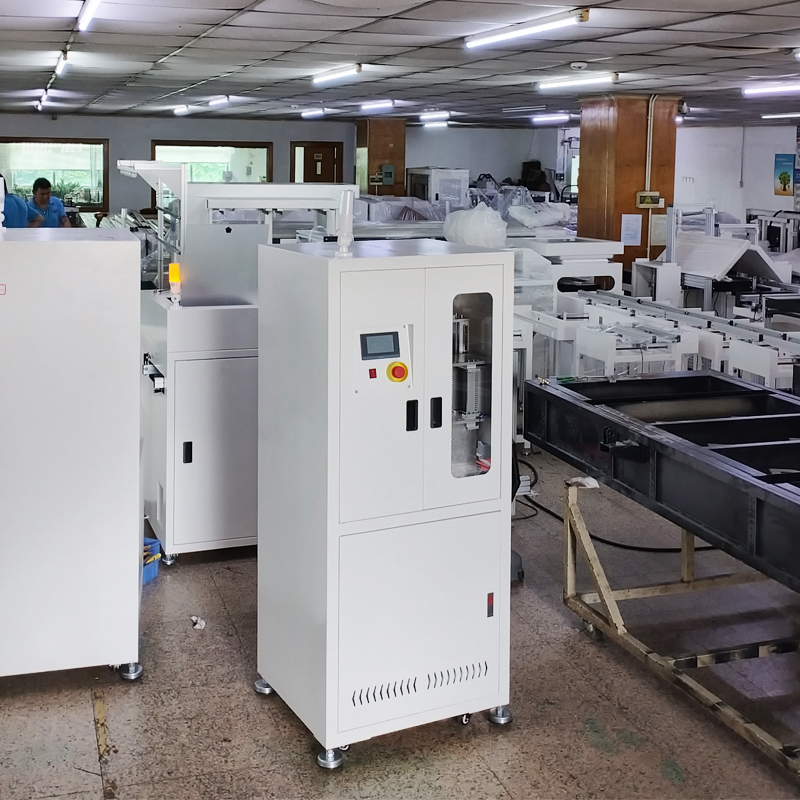 彈夾上板機(jī)