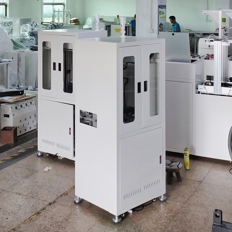 彈夾上板機(jī)